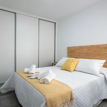 Atico En Casco Antiguo *